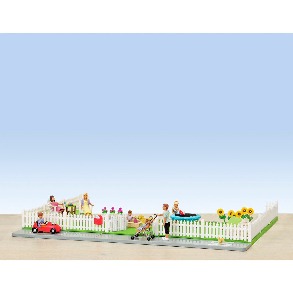 Lundby Dolls House - Garden