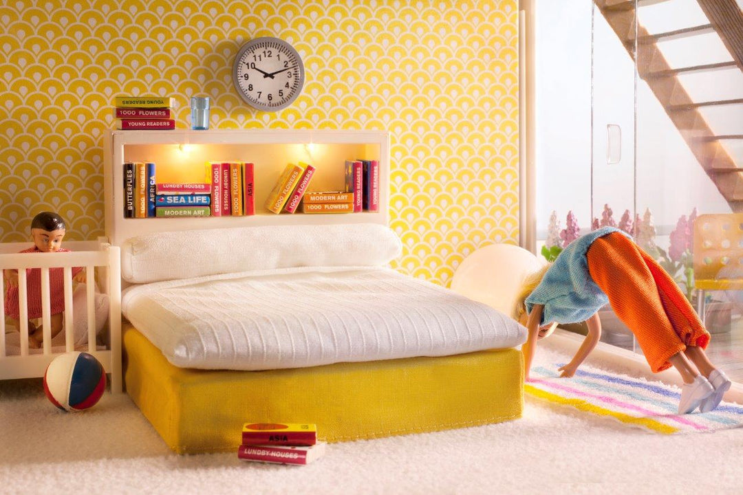 Lundby Dolls House - Bedroom Set (lights up)