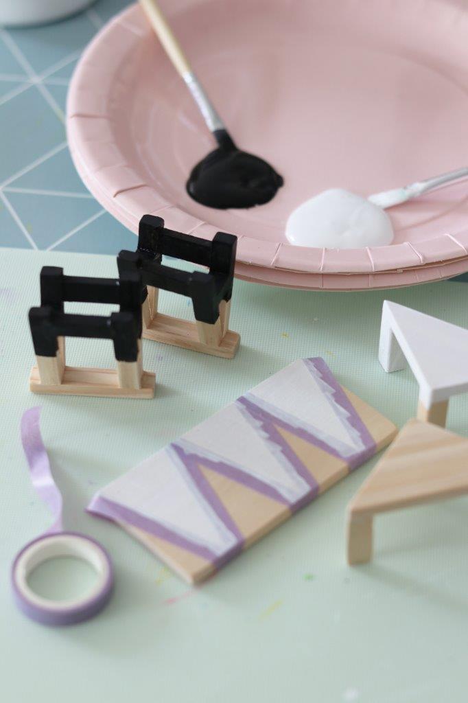 Lundby DIY Table & Chairs Set